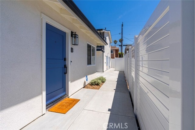 Building Photo - 1008 Delaware St