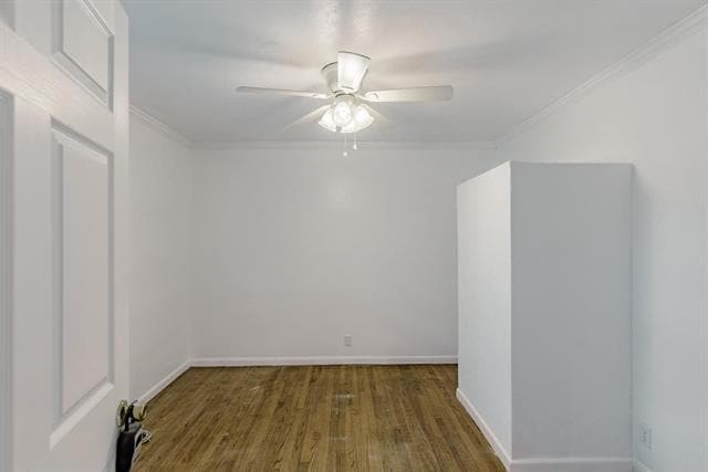 Building Photo - 5821 Circular Dr