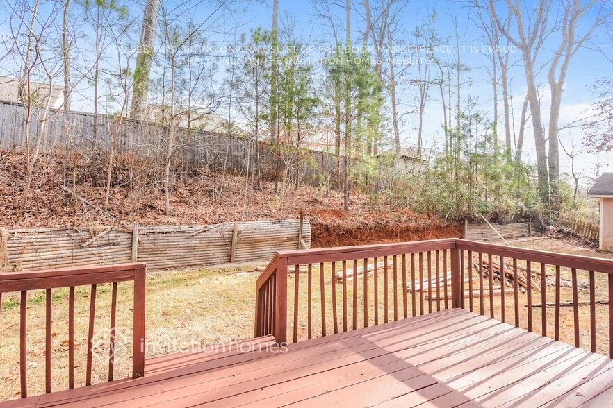 Building Photo - 2204 Post Oak Dr