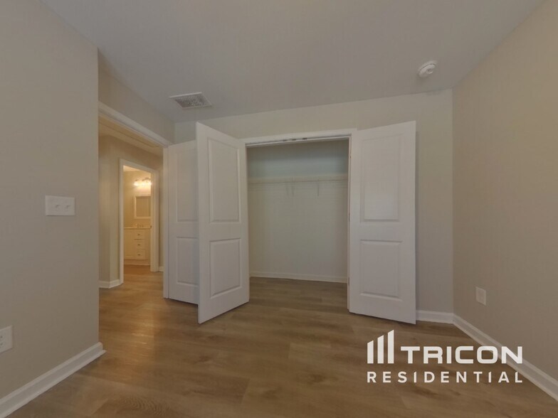 Building Photo - 365 McGiboney Ln