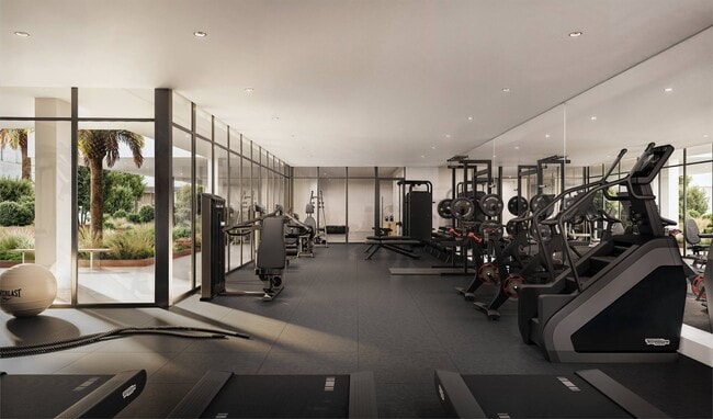 Building Photo - Lincoln/Broadway