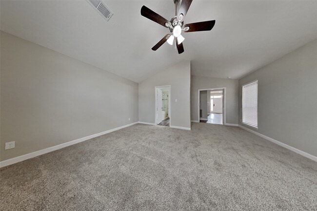 Building Photo - 14822 Carolina Falls Ln