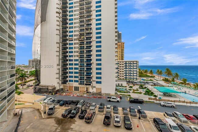Building Photo - 3180 S Ocean Dr