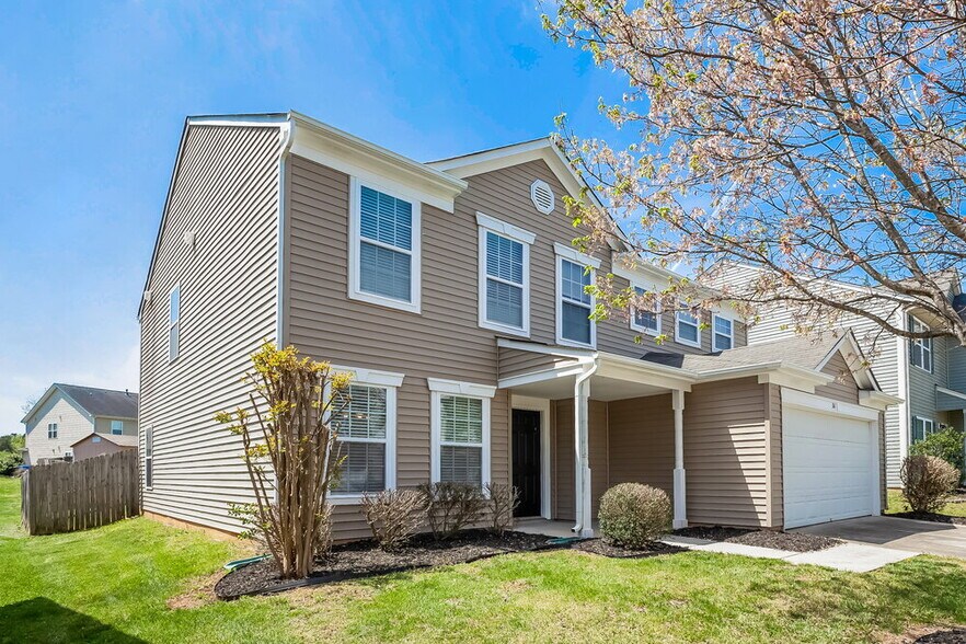 Building Photo - 316 Ranlo Ave