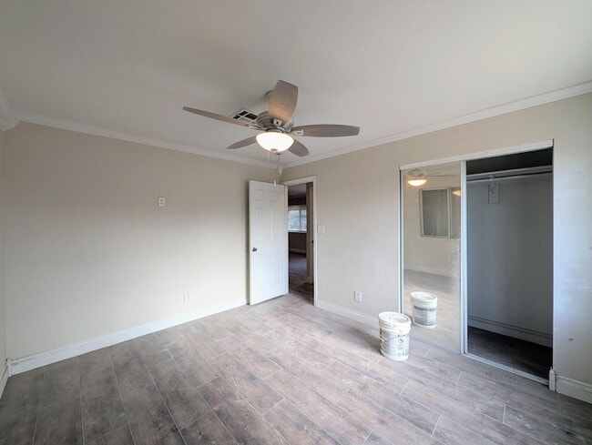 Building Photo - 13208 W Tuckey Ln