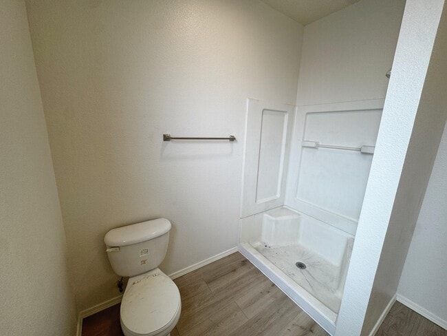 Building Photo - 1105 Meadowlark Way SE