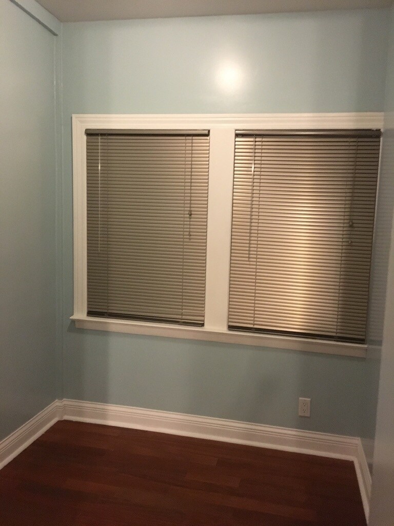 Building Photo - 4622 S Troy St