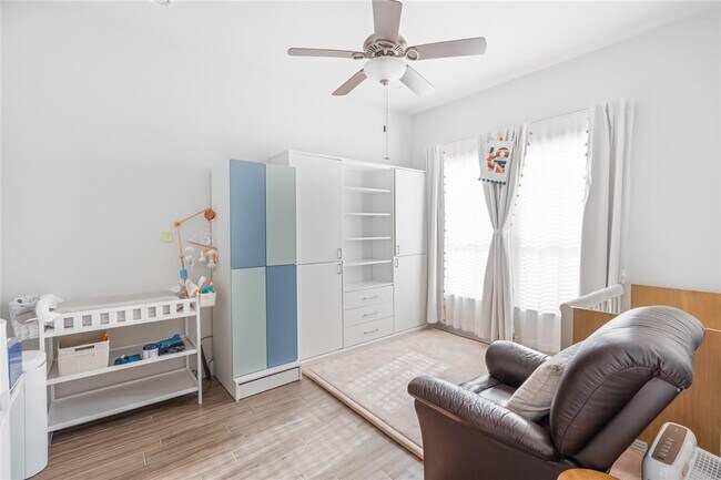 Building Photo - 3341 Catalina Cv