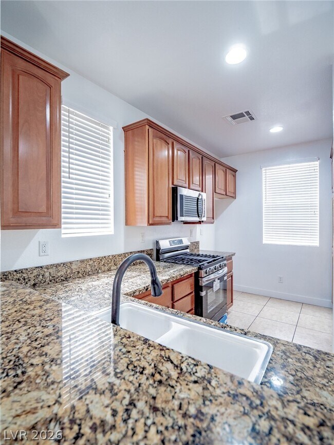 Building Photo - 5328 Pendergrass St