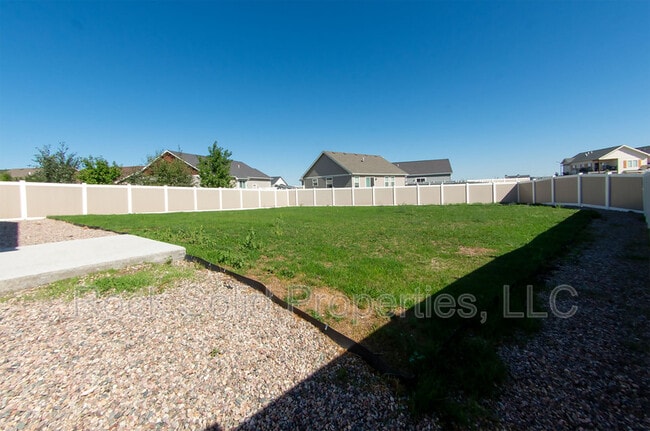 Building Photo - 1308 Rabbit Brush Trl