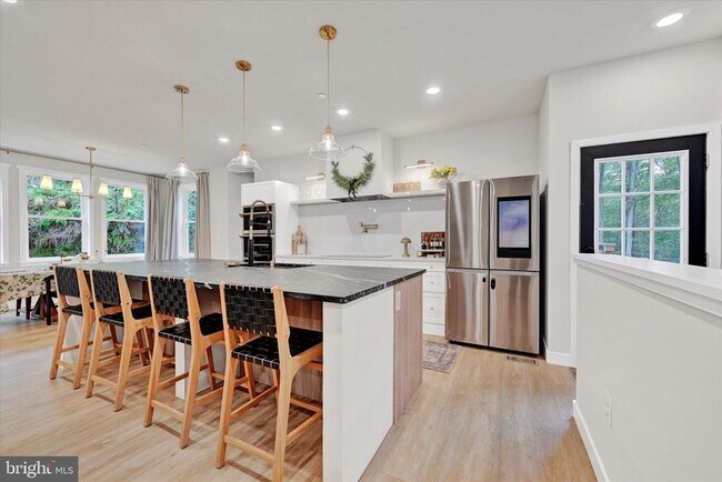 Building Photo - 5437 Glen Arm Rd