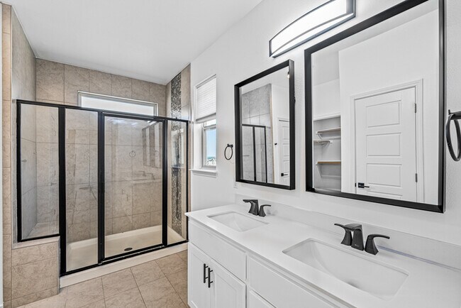 Building Photo - 3651 Sandy Brook Dr