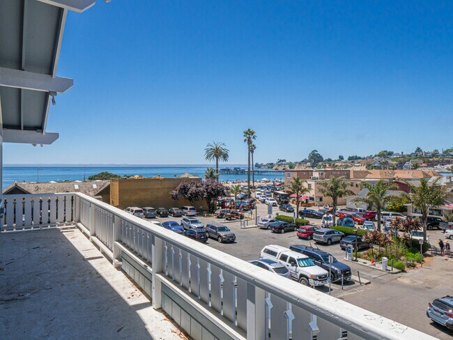 Building Photo - 190 El Camino Medio