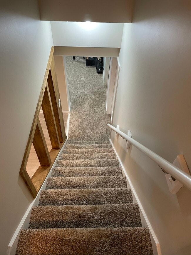 Building Photo - 5801 E Rockhill St