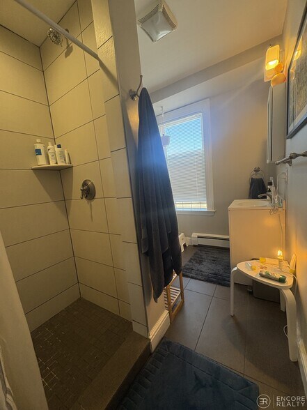 Building Photo - 4 Belvidere Pl