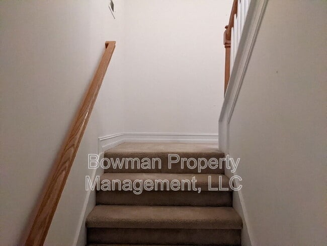 Building Photo - 503 Southern Ct