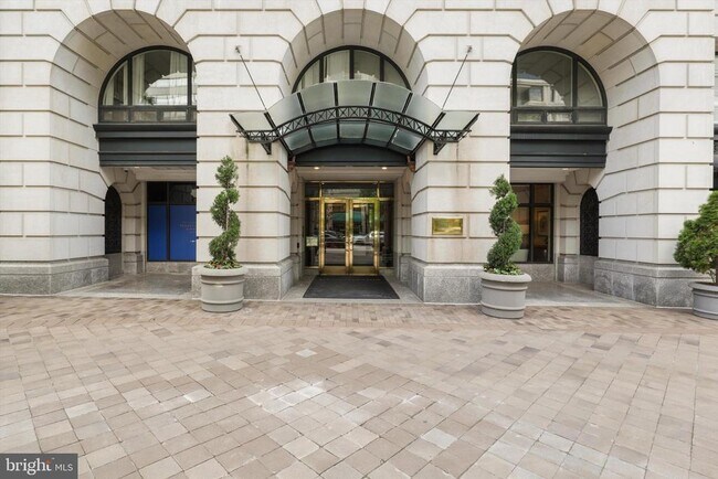 Building Photo - 601 Pennsylvania Ave NW