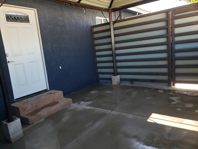 Building Photo - 43537 18th St W