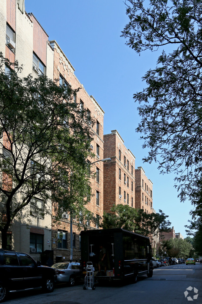 Building Photo - 97-99 Arden St