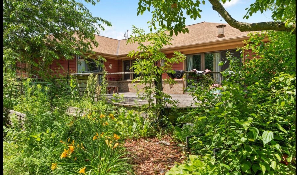 Private Deck - 21335 Northcape St