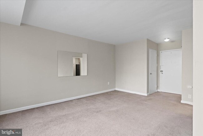 Building Photo - 1011 Arlington Blvd