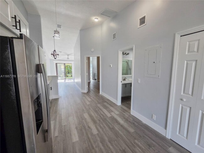 Building Photo - 3639 NW 83rd Ln