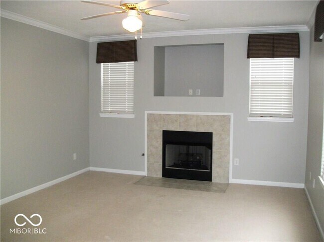 Building Photo - 2215 Colfax Ln