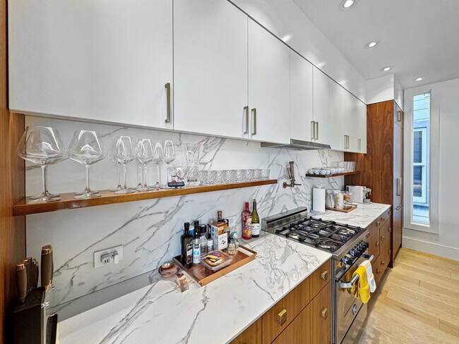 Building Photo - 4639 18th St