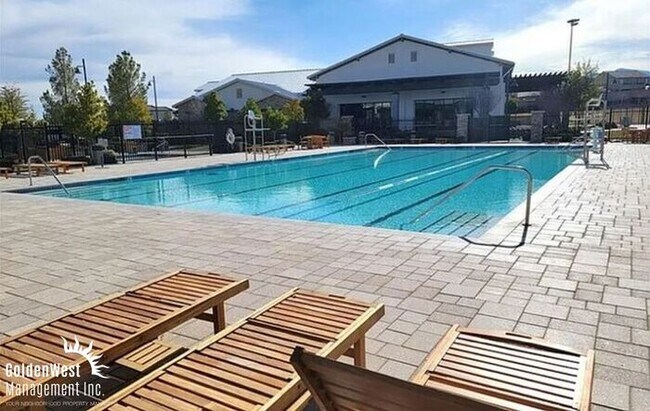 Building Photo - Modern 3Bdm 2.5Ba Home Home in Skye Canyon with Premium Community Amenities