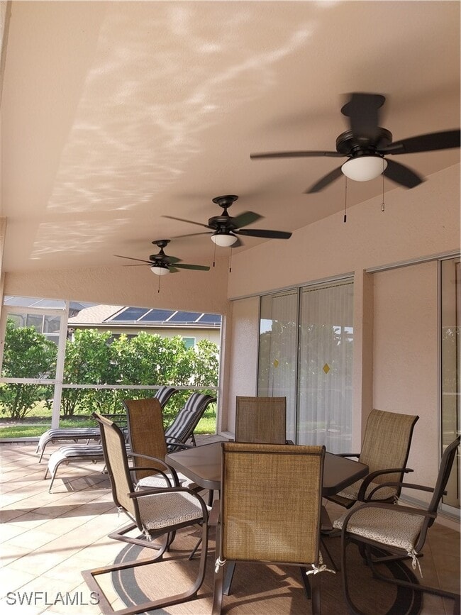 Building Photo - 449 Dundee Ct