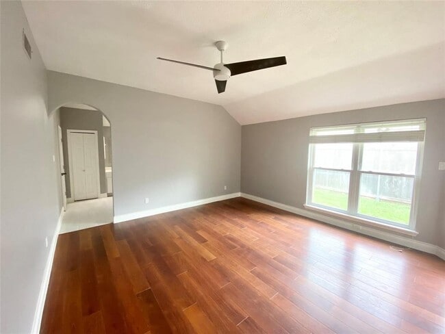 Building Photo - 14218 Manderly Dr