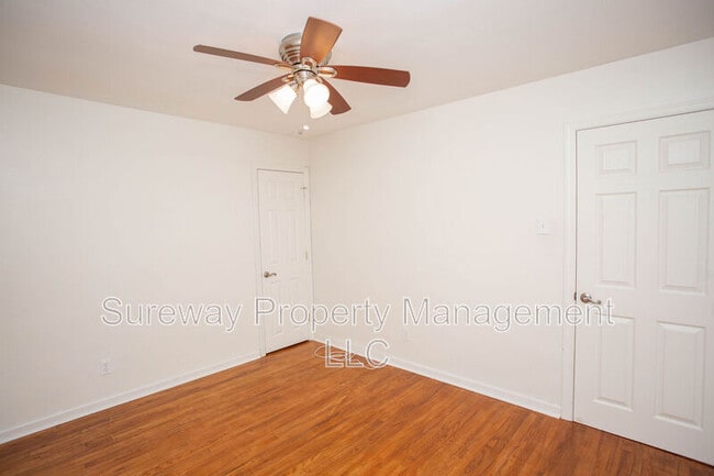 Building Photo - 104 Buckner Ave