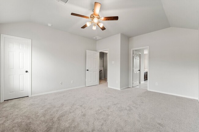 Building Photo - 2590 Magnolia Fair Way