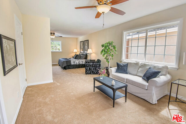 Building Photo - 7830 W 83rd St