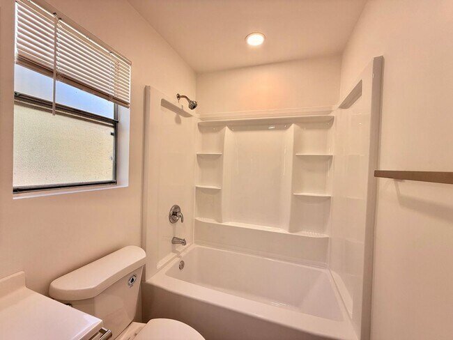 Building Photo - 2881 Casey St