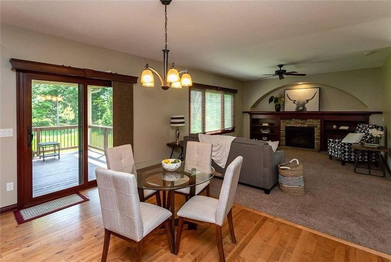 Building Photo - 8700 Wooded Point Dr