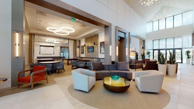 Building Photo - 4823 St Armands Way