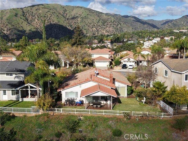 Building Photo - 2142 Iron Club Dr