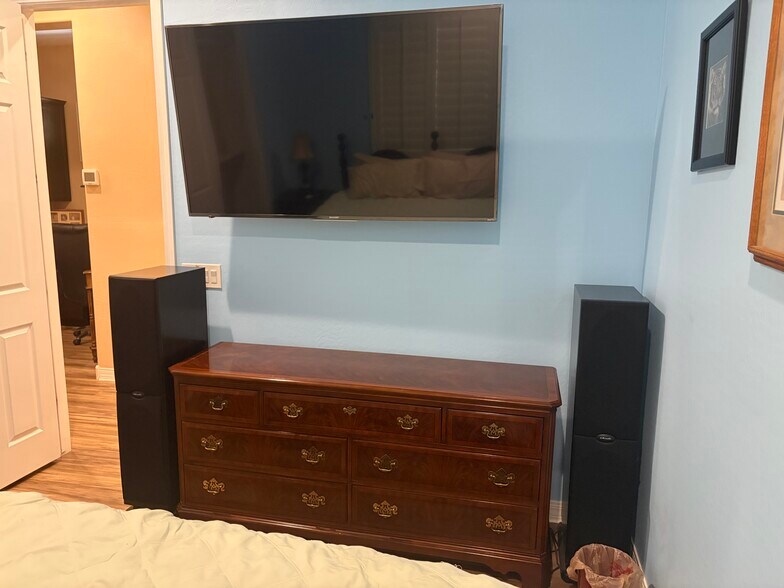 Building Photo - 22908 E Parkside Dr