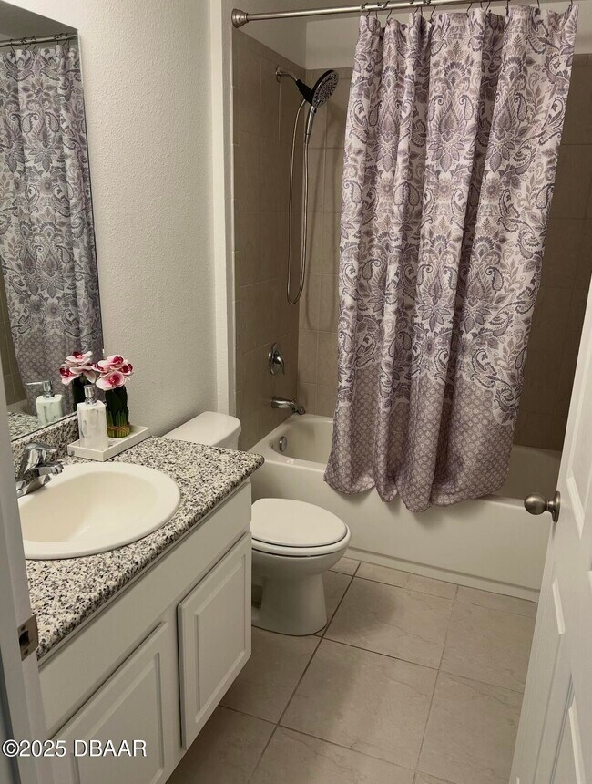 Building Photo - 2 Sebastian Ct