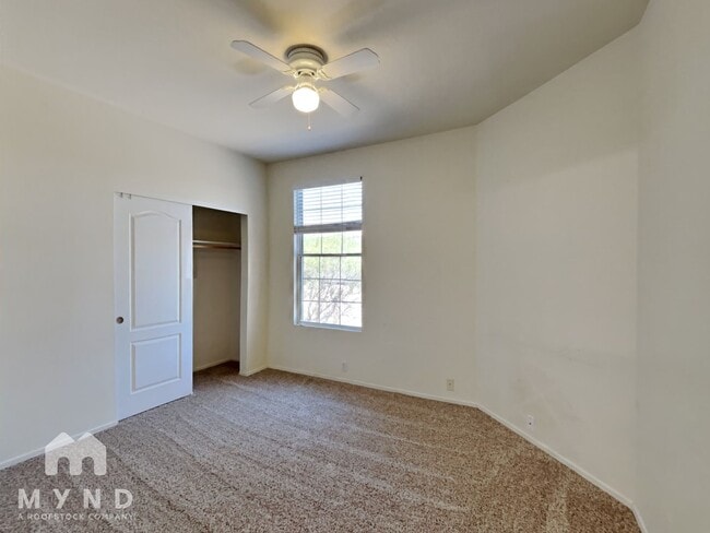 Building Photo - 3434 W Desert Bend Loop