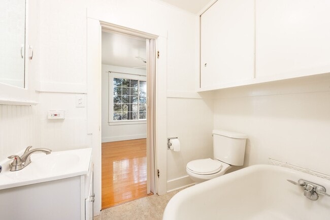 Building Photo - Stunning Turn of the 20th Century Home in ...
