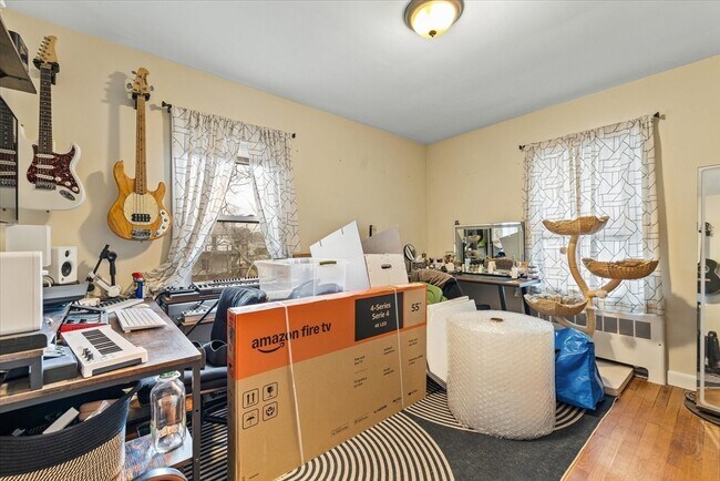 Building Photo - 7 Holbrook Rd