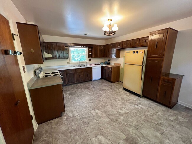 Building Photo - 43 Merganser Ct