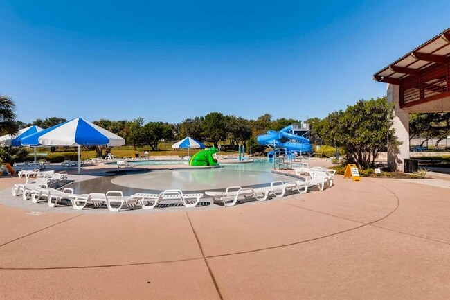 Building Photo - 15104 Barrie Dr