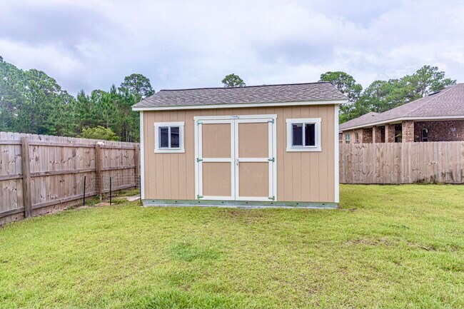 Building Photo - 9209 Ridge Rd