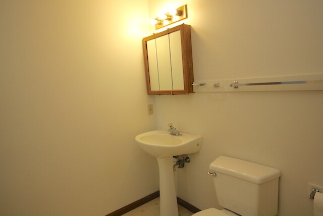 Building Photo - 944 N 25th-