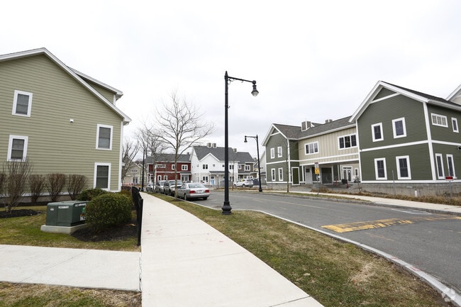 Building Photo - Olmsted Green Condominiums