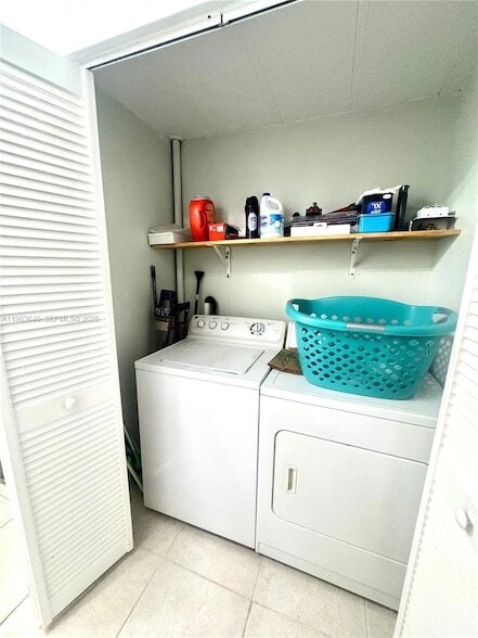 Building Photo - 118 Burgundy Dr