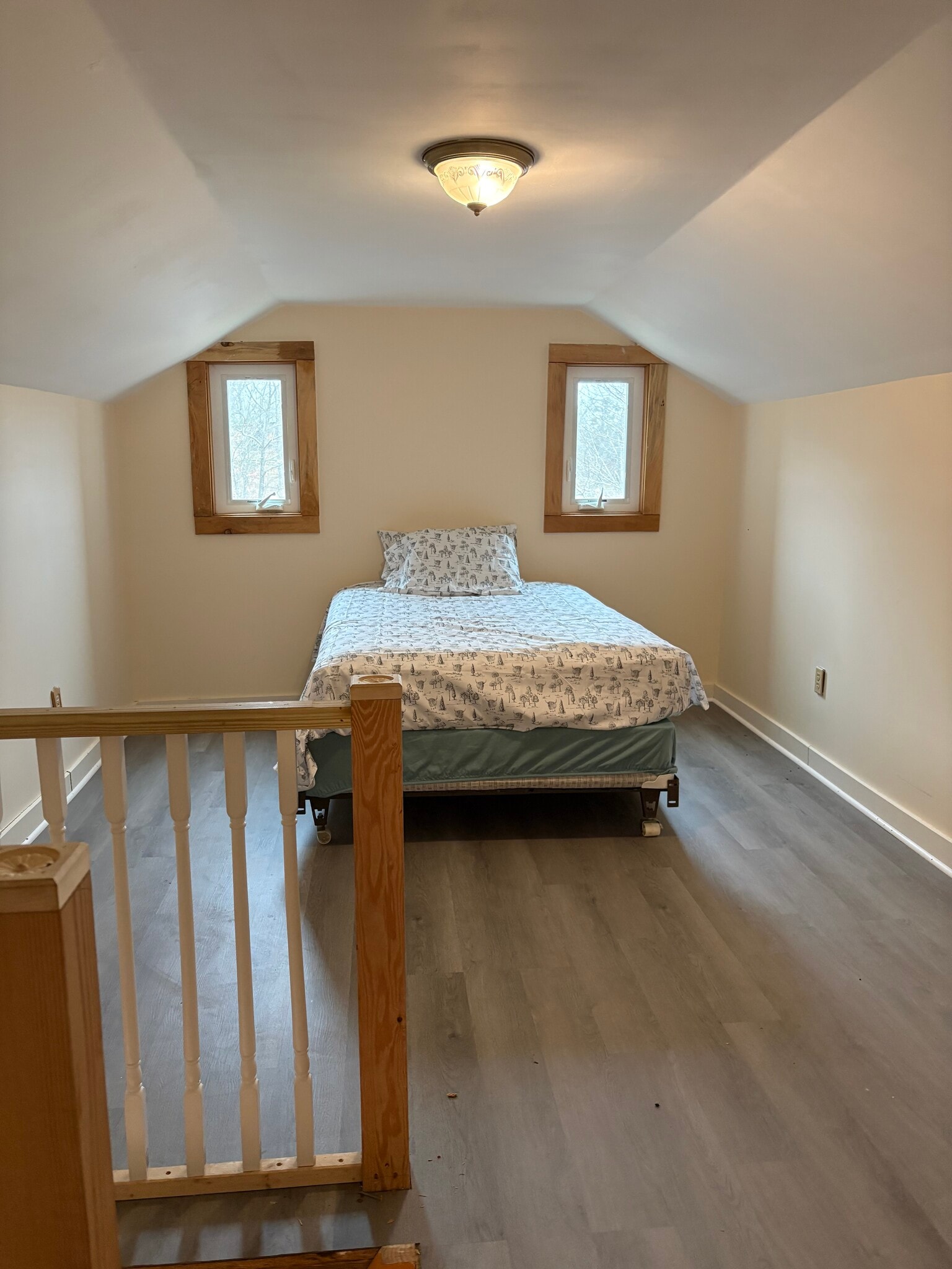 Building Photo - 288 Logan Rd